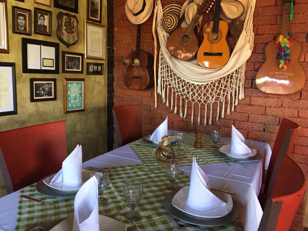 Hotel Casona Las Juanas San José de Pare Kültér fotó